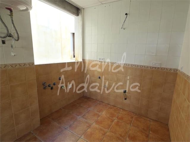 2 sovrum Lägenhet till salu i Alcaucín med pool garage - 99 000 € (Ref: 9550435)