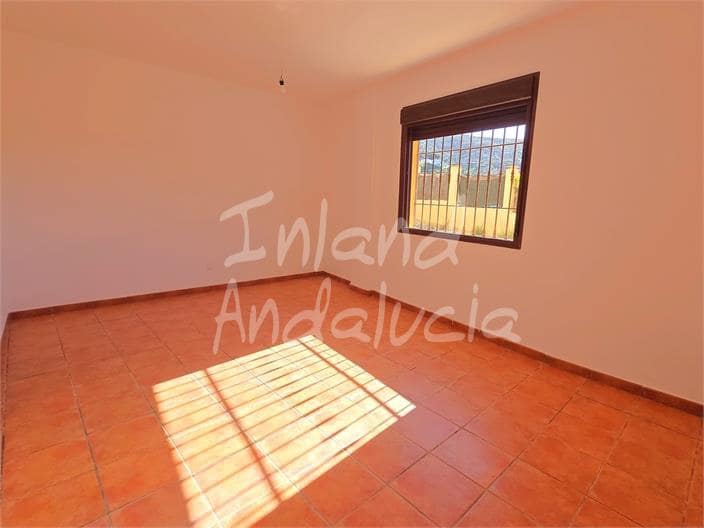 1 sovrum Lägenhet till salu i Alcaucin med pool garage - 79 000 € (Ref: 9550437)