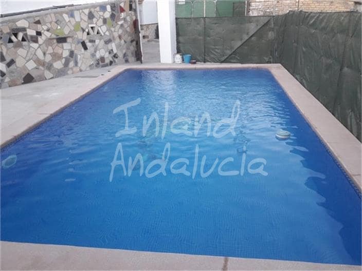 Finca/Casa Rural de 3 habitaciones en Algarinejo en venta con piscina garaje - 77.000 € (Ref: 9564170)