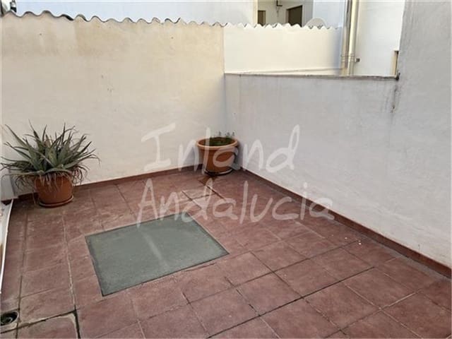 3 sypialnia Dom na sprzedaż w Castillo de Locubín - 67 000 € (Ref: 9567903)