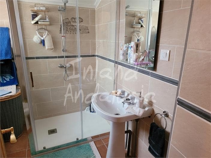 5 slaapkamer Huis te koop in Mollina - € 120.000 (Ref: 9567904)