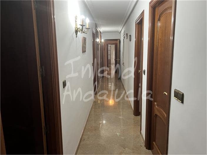 4 bedroom Apartment for sale in Castillo de Locubin - € 102,000 (Ref: 9590606)