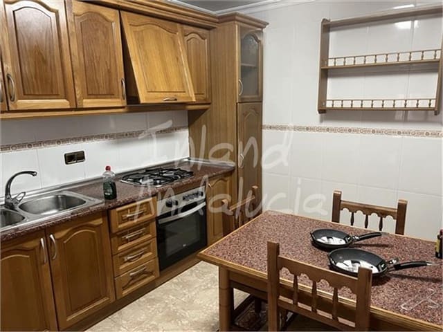 4 Zimmer Apartment zu verkaufen in Castillo de Locubín - 102.000 € (Ref: 9590606)