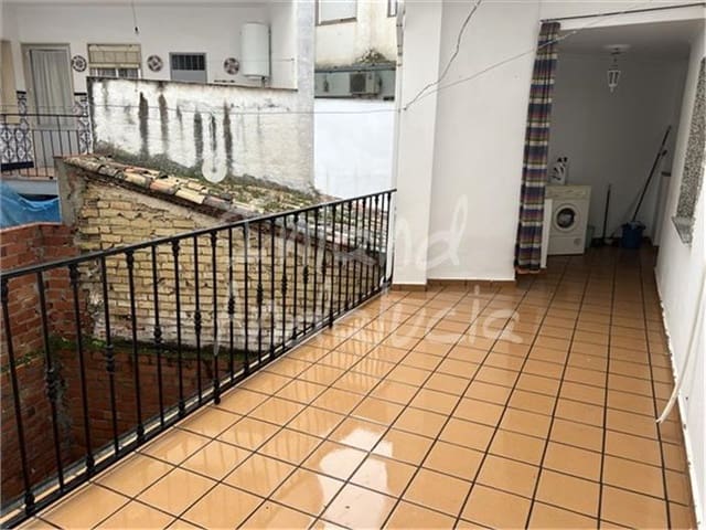 4 Zimmer Apartment zu verkaufen in Castillo de Locubín - 102.000 € (Ref: 9590606)