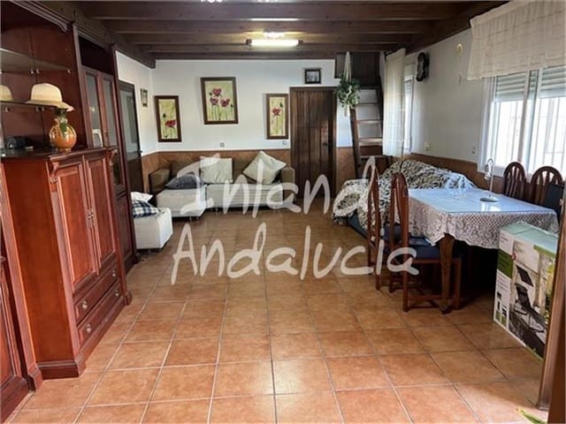 2 soveværelse Finca/Landehus til salg i Castillo de Locubín med garage - € 170.000 (Ref: 9598513)