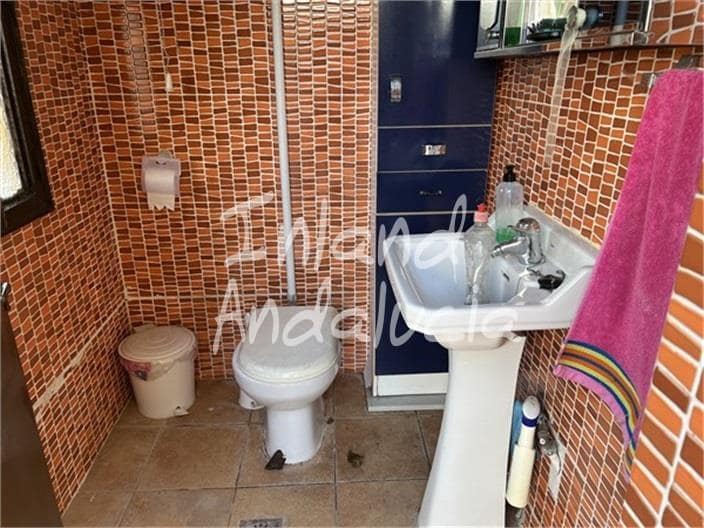 2 chambre Finca/Maison de Campagne à vendre à Castillo de Locubin avec garage - 170 000 € (Ref: 9598513)