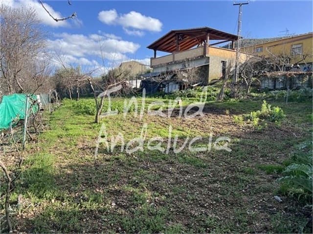 2 soveværelse Finca/Landehus til salg i Castillo de Locubín med garage - € 170.000 (Ref: 9598513)