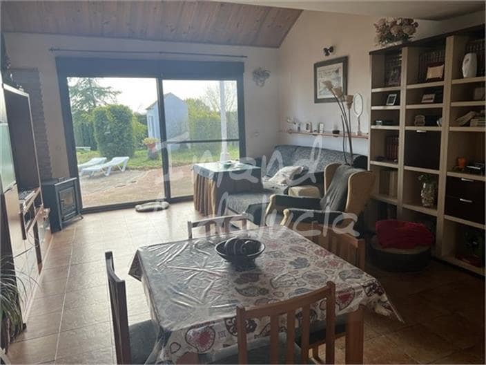 4 soveværelse Villa til salg i Alcala la Real med swimmingpool garage - € 420.000 (Ref: 9604469)