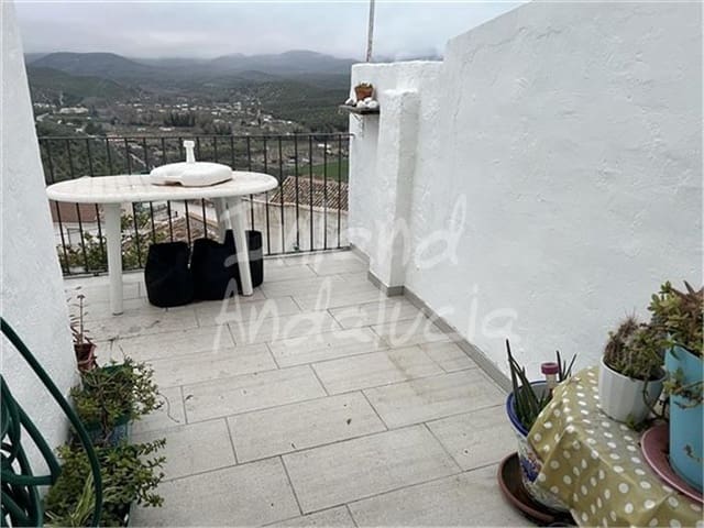 8 Zimmer Haus zu verkaufen in Castillo de Locubín - 96.000 € (Ref: 9614568)