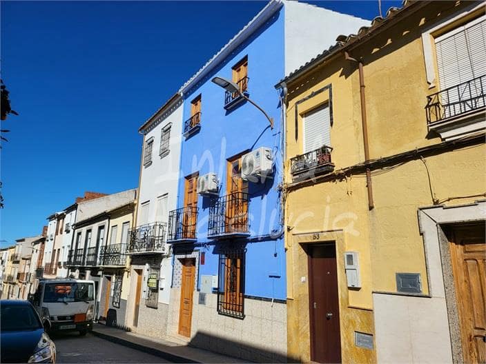 4 slaapkamer Huis te koop in Rute - € 130.000 (Ref: 9614569)