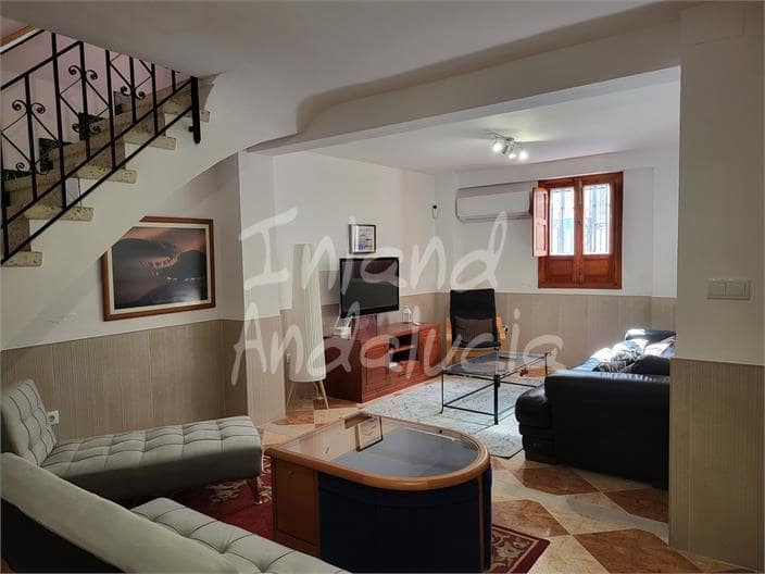 4 slaapkamer Huis te koop in Rute - € 130.000 (Ref: 9614569)