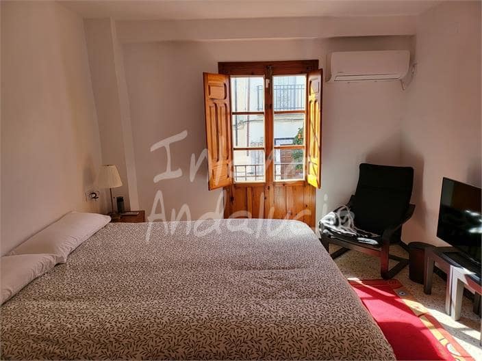 4 slaapkamer Huis te koop in Rute - € 130.000 (Ref: 9614569)