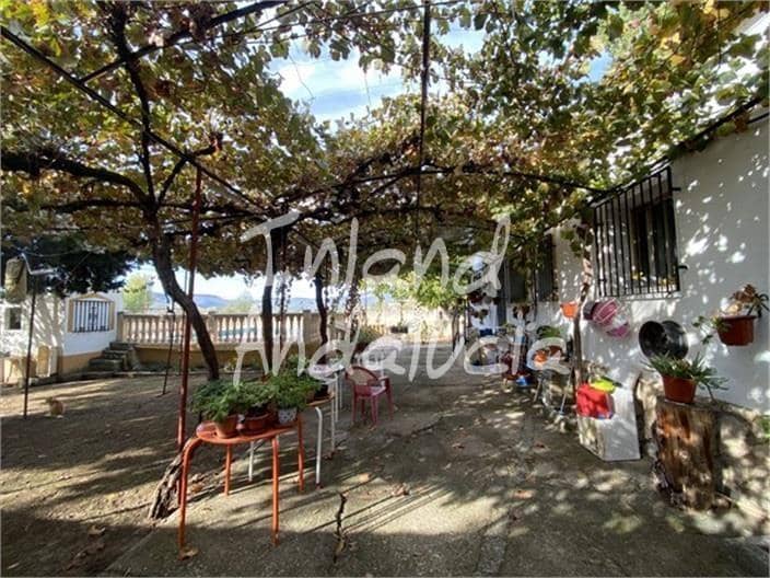 Local Comercial de 4 habitaciones en Montefrío en venta con piscina garaje - 312.000 € (Ref: 9625132)