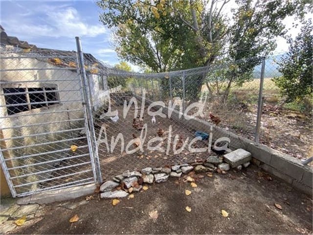 Local Comercial de 4 habitaciones en Montefrío en venta con piscina garaje - 312.000 € (Ref: 9625132)