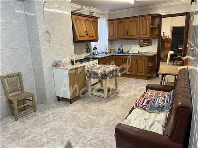 4 soverom Hus til salgs i Charilla, Alcalá la Real - € 57 000 (Ref: 9627064)