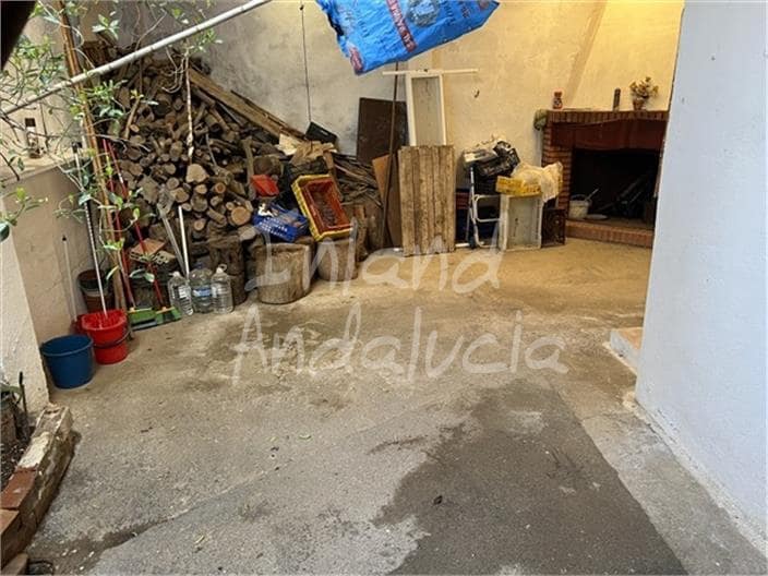 4 soverom Hus til salgs i Charilla - € 57 000 (Ref: 9627064)