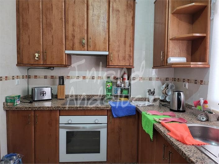 3 makuuhuone Omakotitalo myytävänä paikassa Aguadulce mukana 
autotalli - 85 000 € (Ref: 9633695)