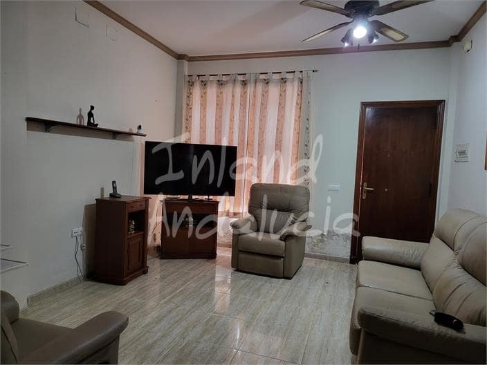 3 makuuhuone Omakotitalo myytävänä paikassa Aguadulce mukana 
autotalli - 85 000 € (Ref: 9633695)