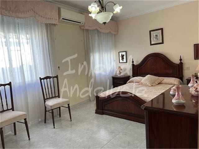 3 chambre Maison de Ville à vendre à Castillo de Locubín - 62 000 € (Ref: 9636237)