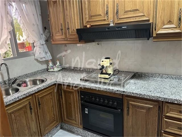 3 chambre Maison de Ville à vendre à Castillo de Locubín - 62 000 € (Ref: 9636237)