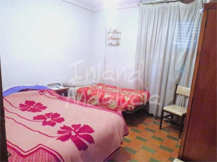 2 Zimmer Apartment zu verkaufen in Martos - 110.000 € (Ref: 9636238)