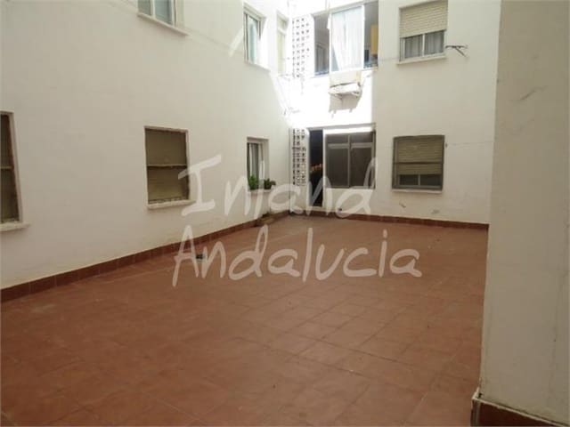 2 Zimmer Apartment zu verkaufen in Martos - 110.000 € (Ref: 9636238)