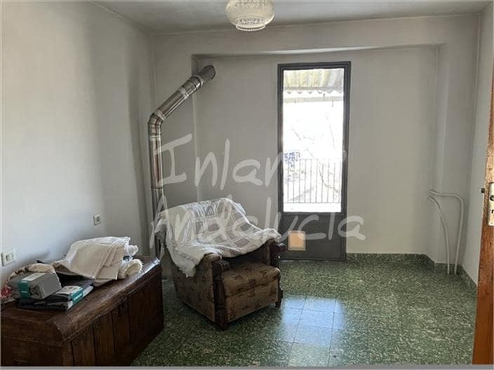 4 sypialnia Dom na sprzedaż w Castillo de Locubin - 72 000 € (Ref: 9643655)