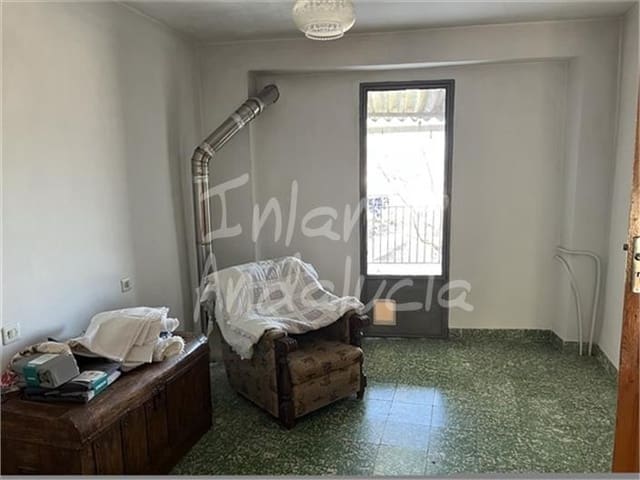 4 sypialnia Dom na sprzedaż w Castillo de Locubín - 72 000 € (Ref: 9643655)