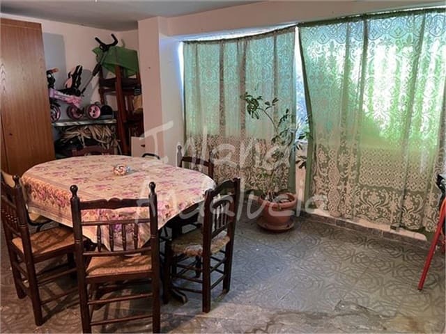 4 sypialnia Dom na sprzedaż w Castillo de Locubín - 72 000 € (Ref: 9643655)