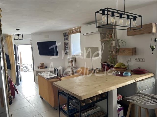 Chalet de 1 habitación en Alcalá la Real en venta - 43.000 € (Ref: 9646754)