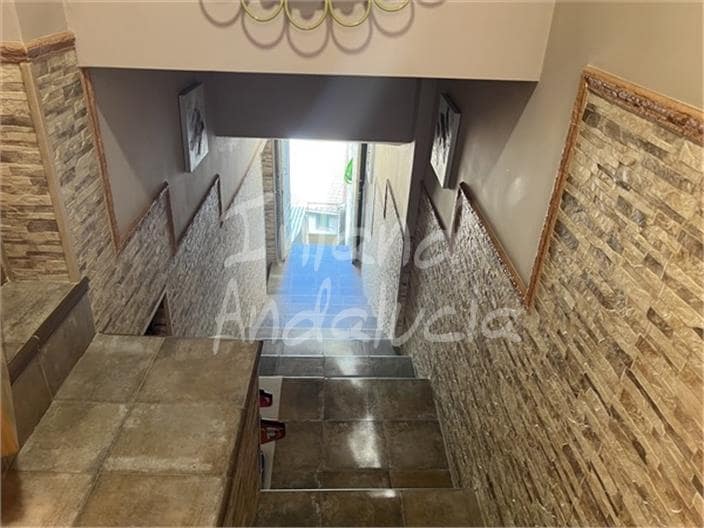 4 sypialnia Dom na sprzedaż w Castillo de Locubin - 105 000 € (Ref: 9651032)