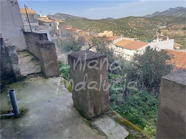 4 quarto Casa em Banda para venda em Castillo de Locubín - 105 000 € (Ref: 9651032)