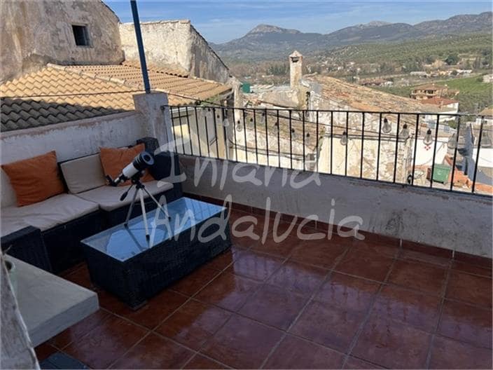 4 chambre Maison de Ville à vendre à Castillo de Locubin avec garage - 53 000 € (Ref: 9651033)