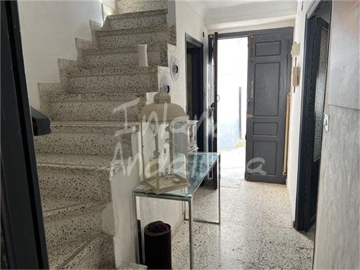 4 chambre Maison de Ville à vendre à Castillo de Locubin avec garage - 53 000 € (Ref: 9651033)