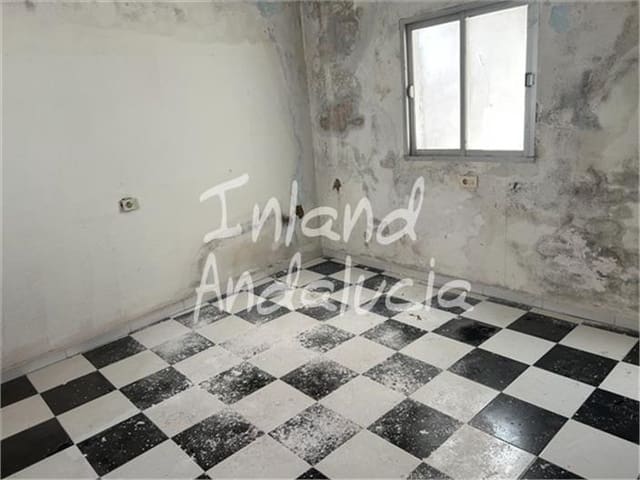 4 sovrum Lägenhet till salu i Alcalá la Real - 69 900 € (Ref: 9658147)