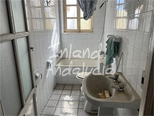 4 sovrum Lägenhet till salu i Alcalá la Real - 69 900 € (Ref: 9658147)