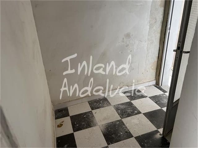 4 sovrum Lägenhet till salu i Alcalá la Real - 69 900 € (Ref: 9658147)