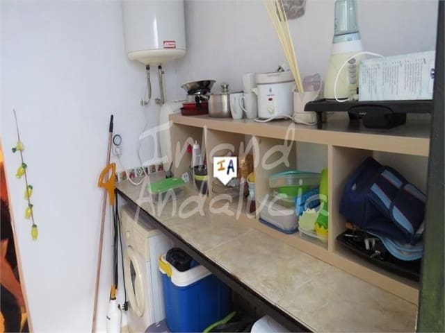 3 soverom Hus til salgs i Martos - € 46 000 (Ref: 9658150)