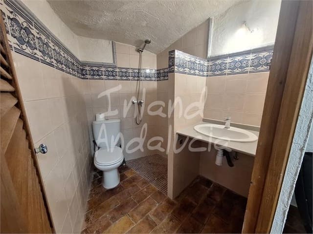 1 bedroom Townhouse for sale in Martos - € 35,000 (Ref: 9669766)