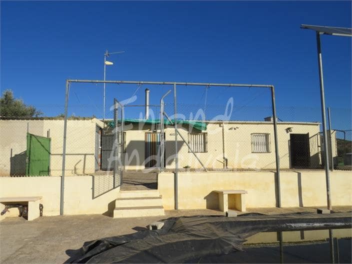 2 bedroom Villa for sale in La Carrasca with pool garage - € 137,000 (Ref: 9673708)