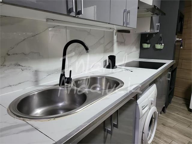 2 slaapkamer Commercieel te koop in Antequera - € 395.000 (Ref: 9676645)