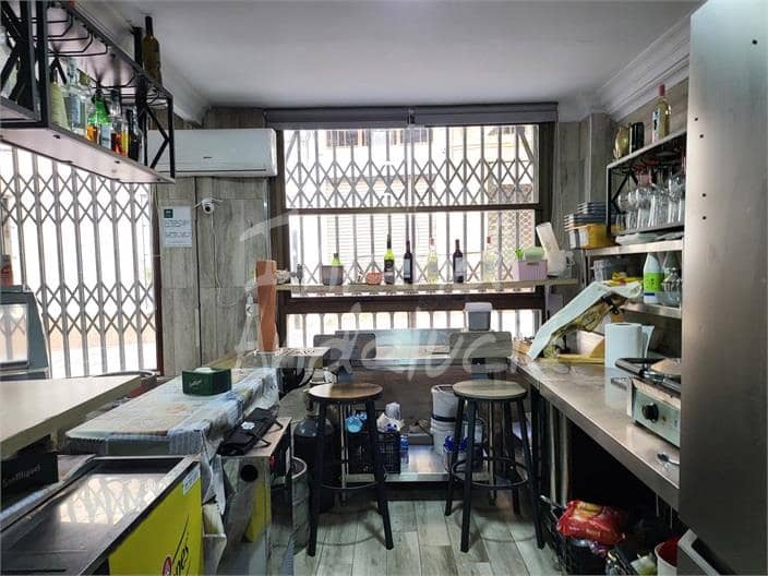 2 slaapkamer Commercieel te koop in Antequera - € 395.000 (Ref: 9676645)