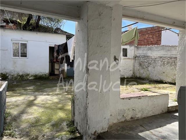 4 soveværelse Byhus til salg i Alcalá la Real - € 49.999 (Ref: 9685895)