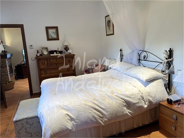 2 Zimmer Finca/Landgut zu verkaufen in Ermita Nueva, Alcalá la Real mit Pool Garage - 350.000 € (Ref: 9685896)