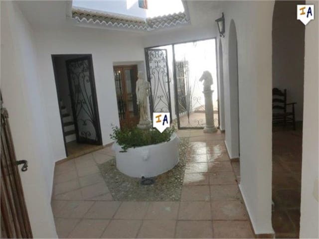 5 quarto Casa em Banda para venda em Frailes com piscina - 167 000 € (Ref: 9694593)