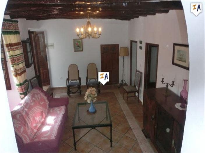 5 bedroom Townhouse for sale in Frailes with pool - € 167,000 (Ref: 9694593)