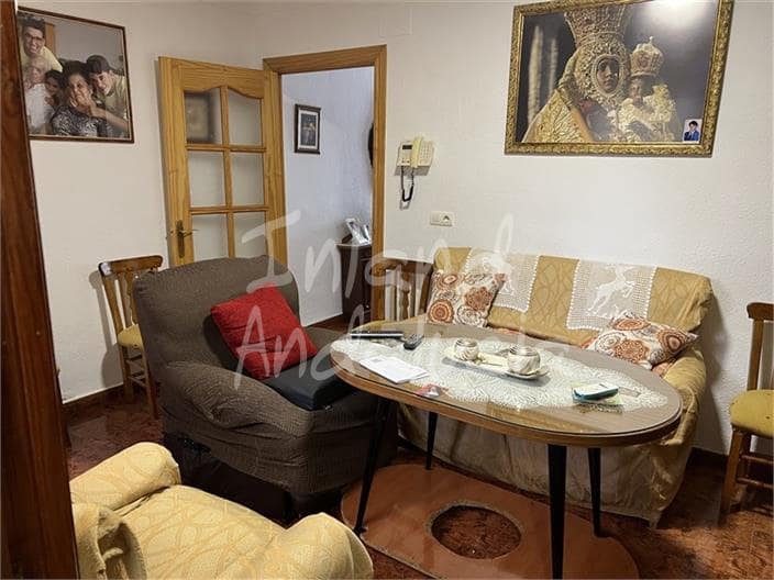 5 quarto Casa em Banda para venda em Castillo de Locubin - 49 000 € (Ref: 9700346)