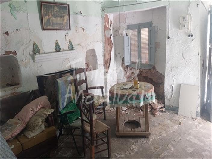 Byhus til salg i Castillo de Locubin - € 13.000 (Ref: 9719356)