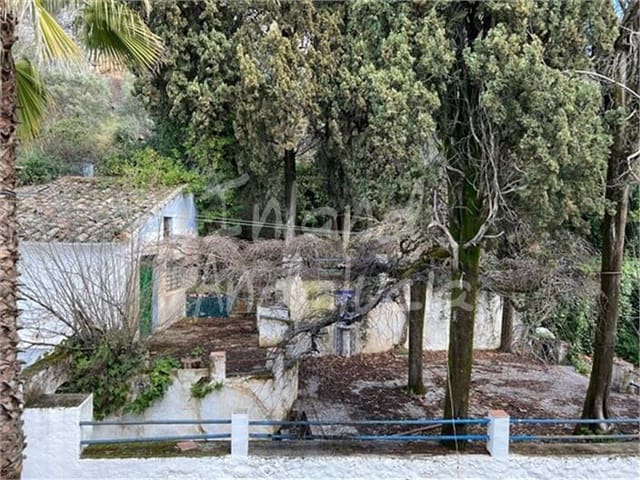 8 bedroom Finca/Country House for sale in Valdepeñas de Jaén with garage - € 425,000 (Ref: 9720993)