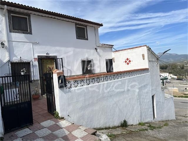 4 chambre Maison de Ville à vendre à Castillo de Locubín - 67 000 € (Ref: 9720995)